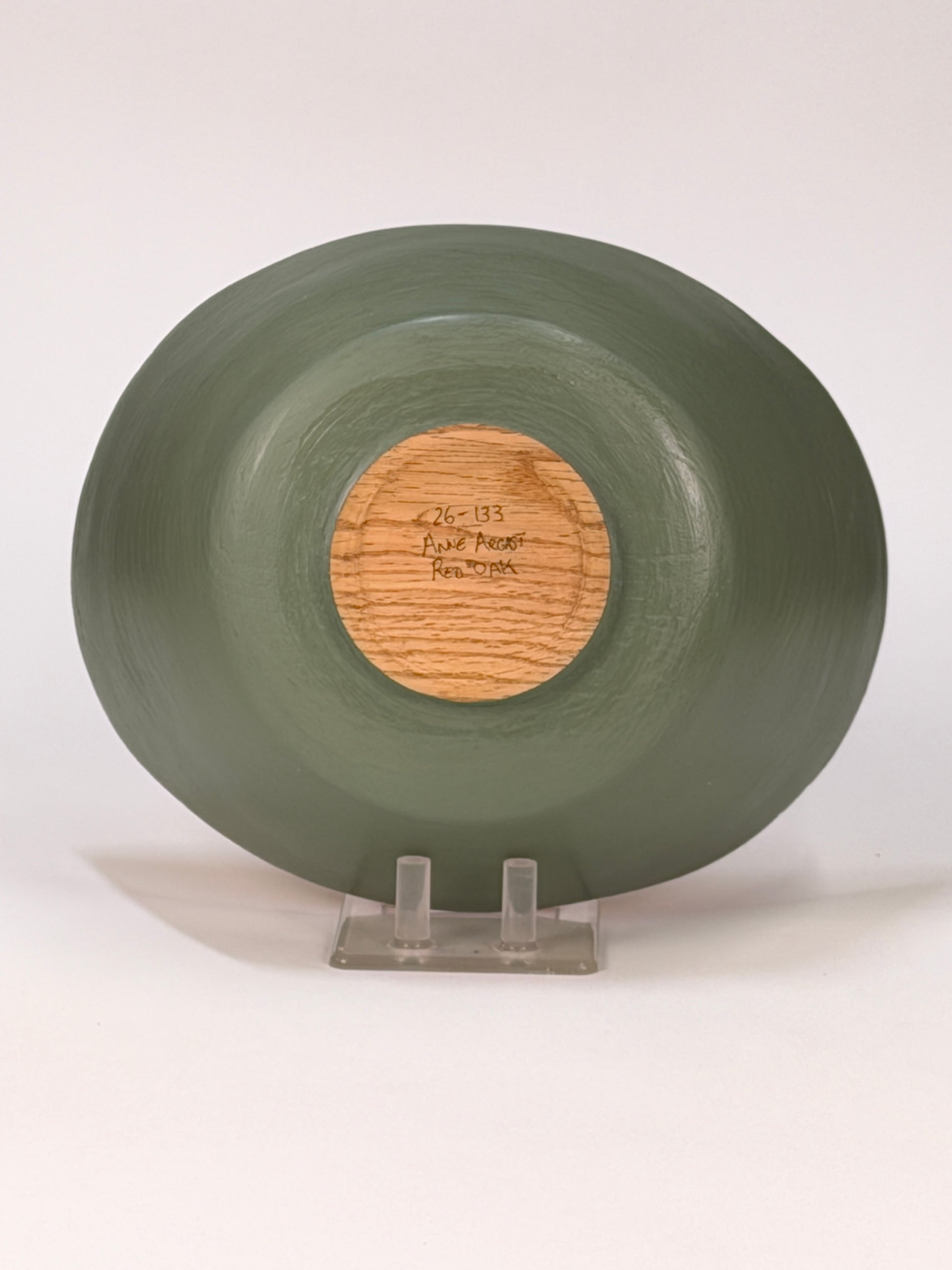 Red Oak Natural Edge Bowl no Bark — bottom view